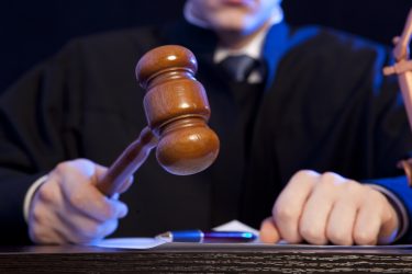 Gezinsmigratiebeleid moet op de schop