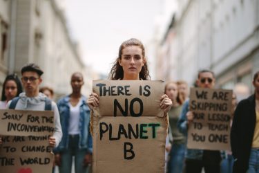 Kinderen en kinderrechtenorganisaties trekken aan de bel over klimaat bij de VN
